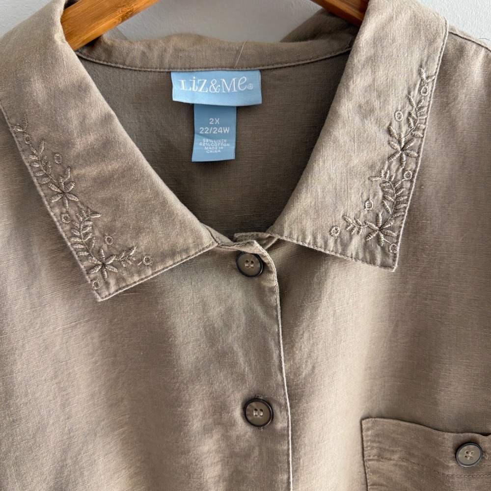 Liz & Me Women 2X Linen Cotton Blend Embroidered Button Down Shirt Taupe Khaki - Picture 3 of 11